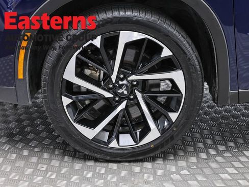 Used 2023 Mitsubishi Outlander SE AWD/4WD image 33