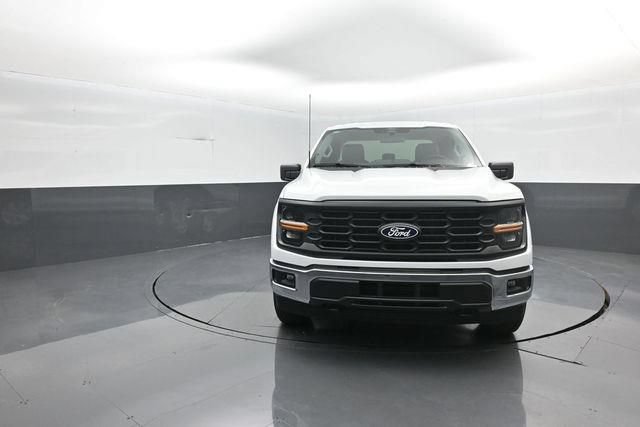 New 2026 Ford F150 XL w/ Equipment Group 103A High AWD/4WD image 3