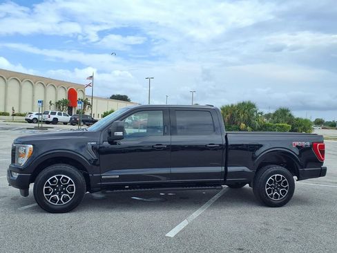 Used 2022 Ford F150 XLT w/ Equipment Group 302A High AWD/4WD image 4