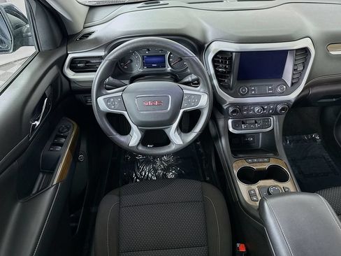 Used 2021 GMC Acadia SLE w/ Driver Convenience Package AWD/4WD image 3