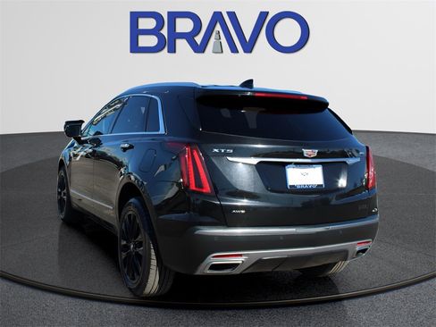 Used 2022 Cadillac XT5 Premium Luxury w/ LPO, Floor Liner Package image 7
