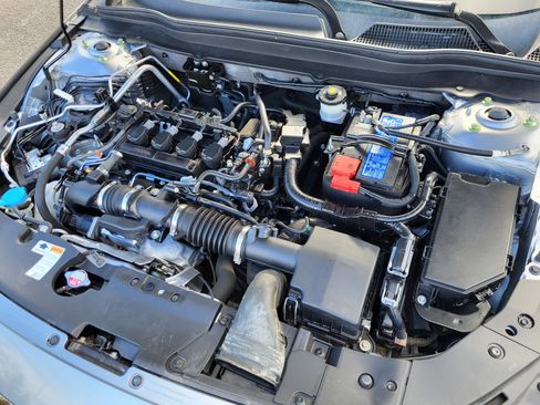 Used 2022 Honda Accord Sport image 19