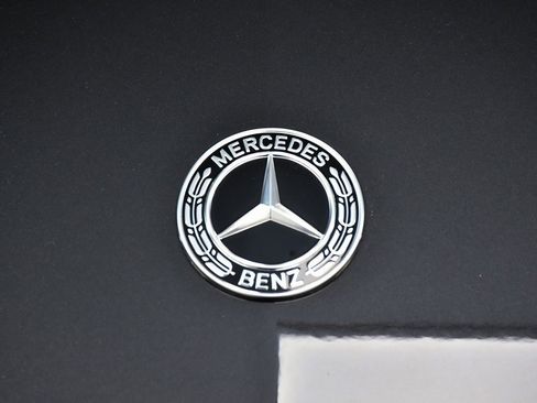 Used 2023 Mercedes-Benz E 350 4MATIC Sedan image 91