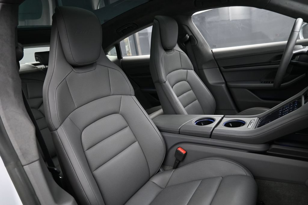 Certified 2022 Porsche Taycan Turbo AWD/4WD image 29
