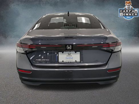 Certified 2025 Honda Accord SE image 5