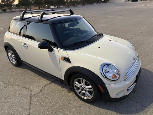 Used 2013 MINI Cooper Hardtop FWD image 9