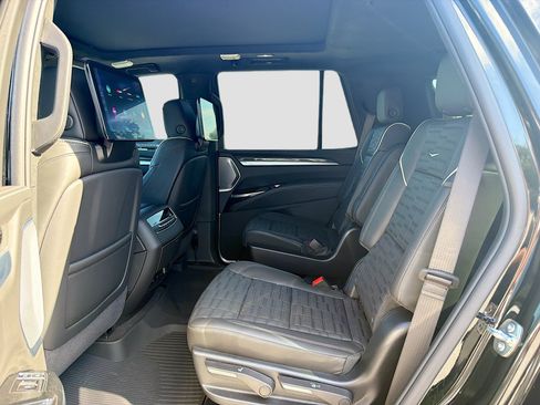 Used 2026 Cadillac Escalade V w/ LPO, ONYX Package AWD/4WD image 20