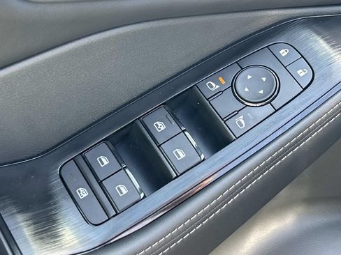 New 2026 Nissan Rogue SV FWD image 19