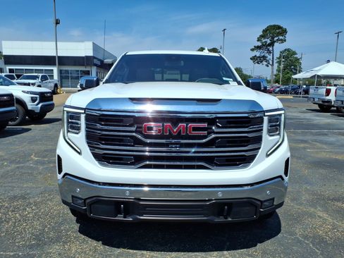 New 2026 GMC Sierra 1500 SLT w/ SLT Premium Plus Package AWD/4WD image 2