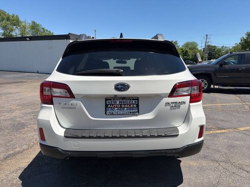 Used 2016 Subaru Outback 3.6R Limited AWD/4WD image 5