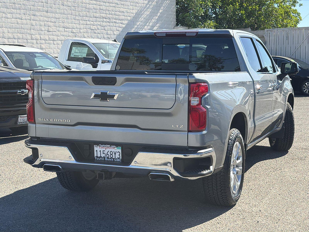 Used 2024 Chevrolet Silverado 1500 LTZ AWD/4WD image 5