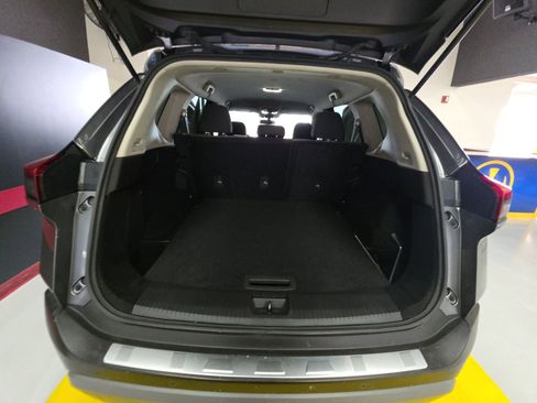 Used 2022 Nissan Rogue SV FWD image 15