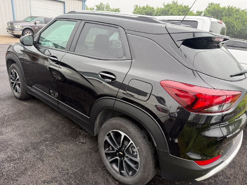 Used 2024 Chevrolet TrailBlazer LT w/ Driver Confidence Package FWD image 12