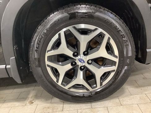 Used 2020 Subaru Forester Premium image 28