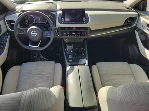 Certified 2023 Nissan Rogue SV FWD image 13