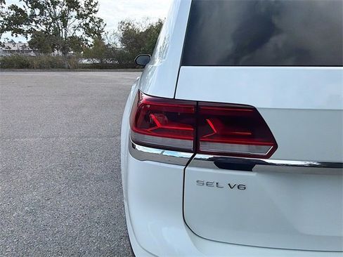 Used 2021 Volkswagen Atlas SEL image 10