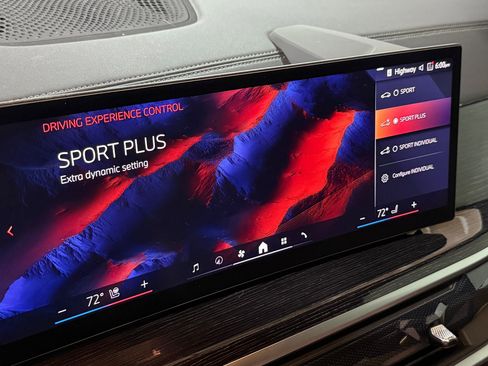 Certified 2024 BMW X5 xDrive40i w/ M Sport Package image 27