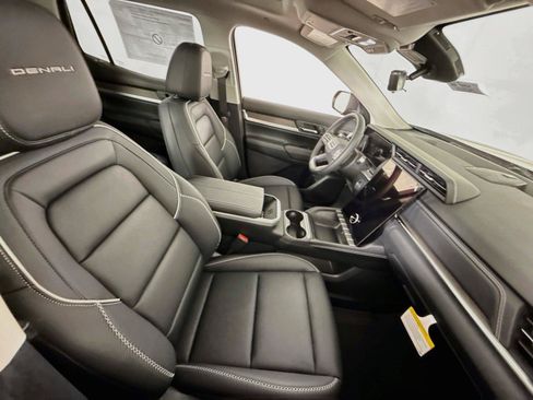 New 2027 GMC Terrain Denali AWD/4WD image 22