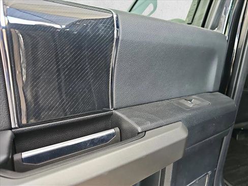 Used 2021 Ford F250 Platinum w/ FX4 Off-Road Package image 12