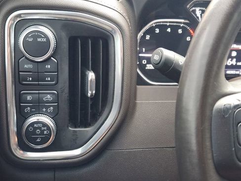 Used 2022 GMC Sierra 1500 SLT w/ SLT Premium Plus Package AWD/4WD image 22