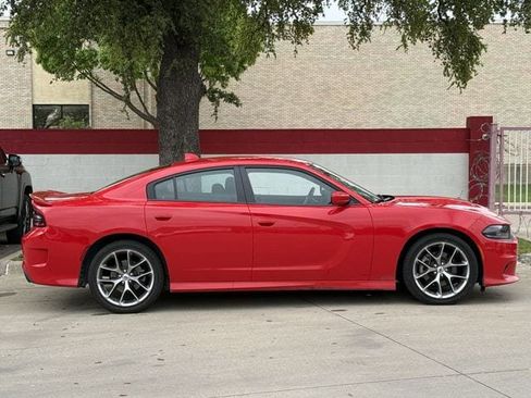 Used 2022 Dodge Charger GT image 3