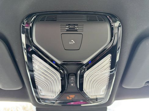 Used 2025 BMW X5 sDrive40i image 13