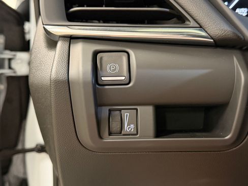 Certified 2022 Cadillac CT4 Premium Luxury RWD image 23