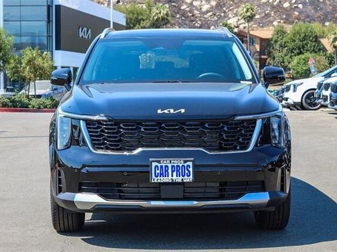New 2026 Kia Sorento S image 2