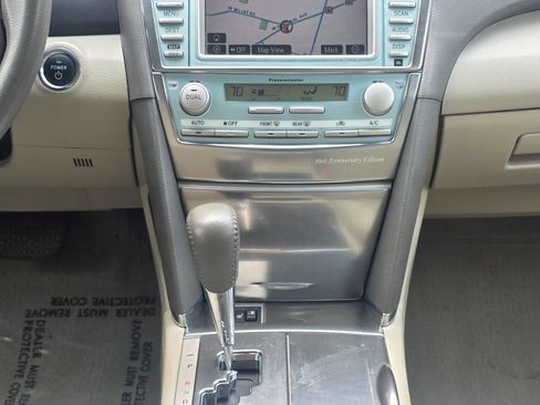 Used 2007 Toyota Camry Hybrid image 16
