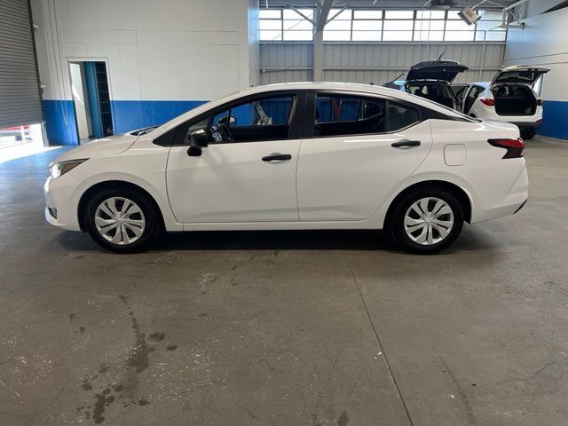 Used 2025 Nissan Versa S FWD image 6