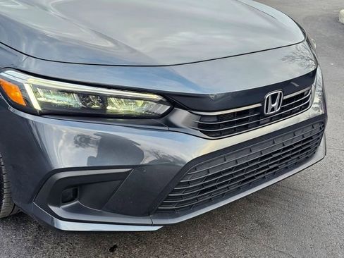 Used 2024 Honda Civic Sport image 3