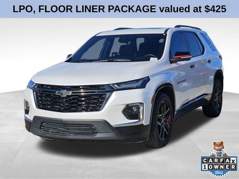 Used 2023 Chevrolet Traverse Premier w/ Redline Edition image 4