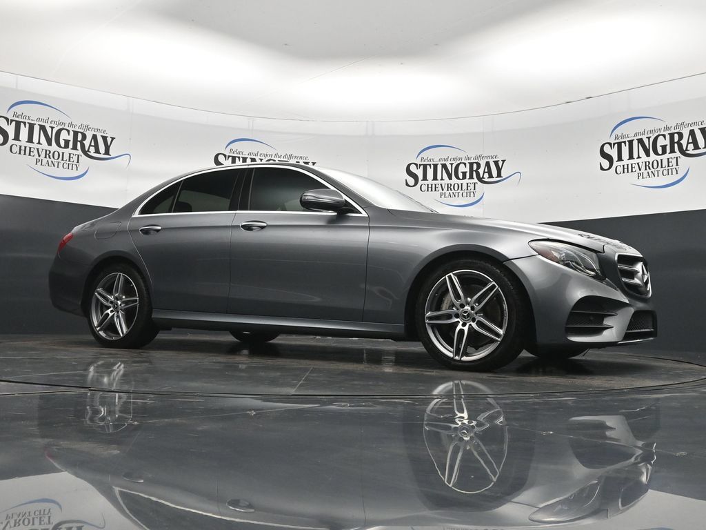 Used 2020 Mercedes-Benz E 450 4MATIC Sedan image 26