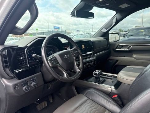 Used 2023 Chevrolet Silverado 1500 ZR2 AWD/4WD image 12