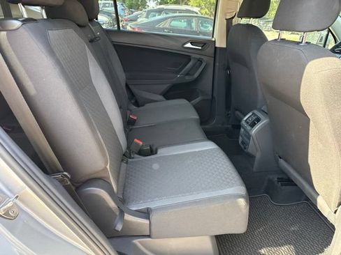 Used 2020 Volkswagen Tiguan S FWD image 10