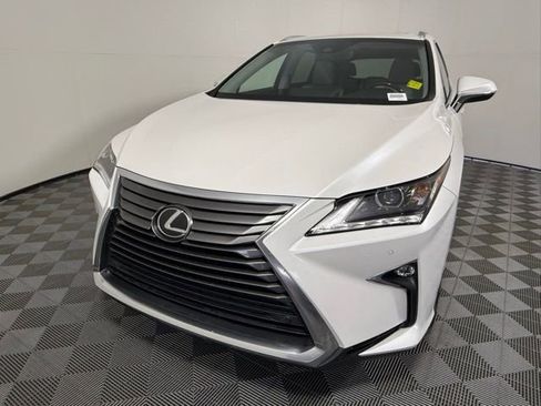 Used 2017 Lexus RX 350 FWD w/ Premium Package image 2