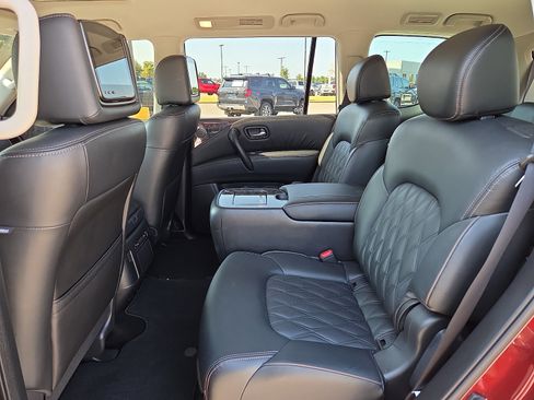 Used 2023 Nissan Armada Platinum w/ Captain's Chairs Package AWD/4WD image 11