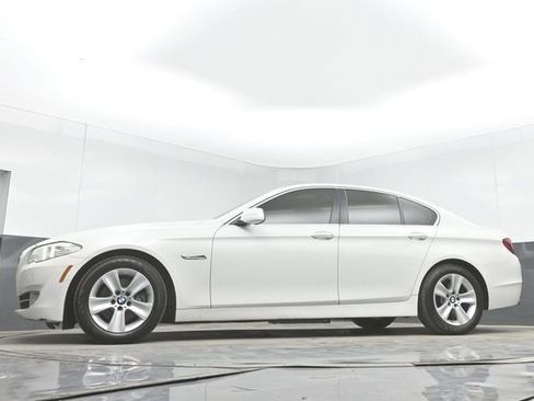 Used 2013 BMW 528i Sedan RWD image 41