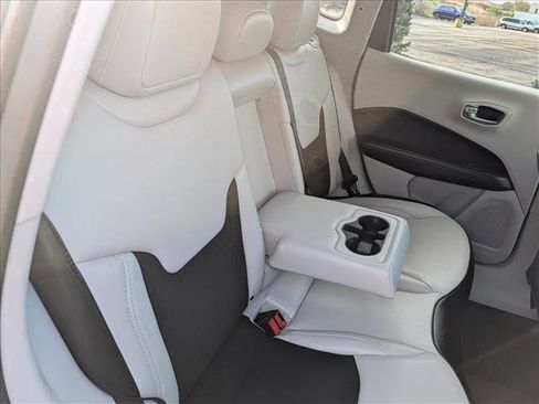 Used 2020 Jeep Compass Latitude w/ Safety & Security Group AWD/4WD image 17