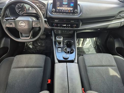 Certified 2025 Nissan Rogue SV AWD/4WD image 20