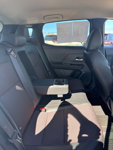 Certified 2025 Nissan Kicks SR AWD/4WD image 17