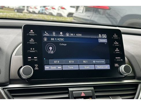 Used 2022 Honda Accord Sport image 19