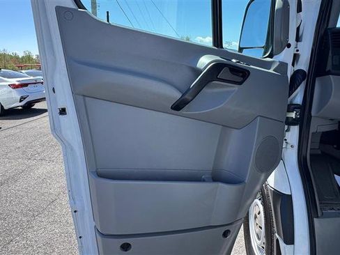 Used 2016 Mercedes-Benz Sprinter 2500 w/ Driver Comfort Package image 39