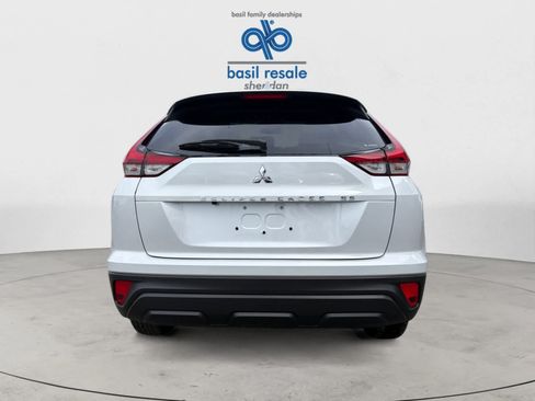 Used 2025 Mitsubishi Eclipse Cross ES AWD/4WD image 5