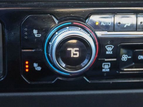 Used 2025 GMC Sierra 2500 SLE w/ SLE Value Package; image 25