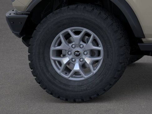New 2025 Ford Bronco Badlands image 21