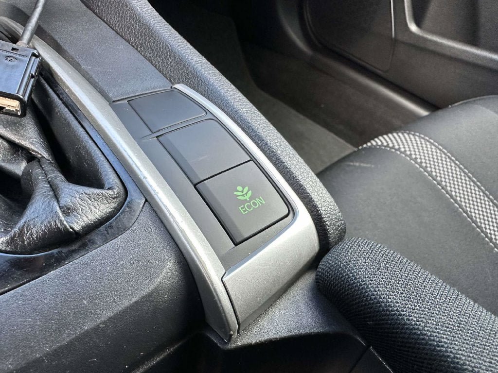Used 2019 Honda Civic LX image 18