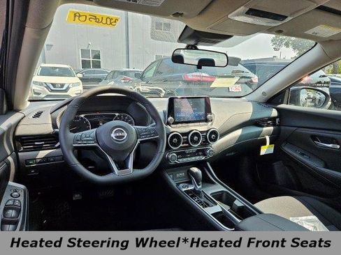 Used 2025 Nissan Sentra SV w/ All-Weather Package image 3