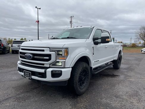 Used 2022 Ford F250 Lariat w/ Lariat Ultimate Package image 13