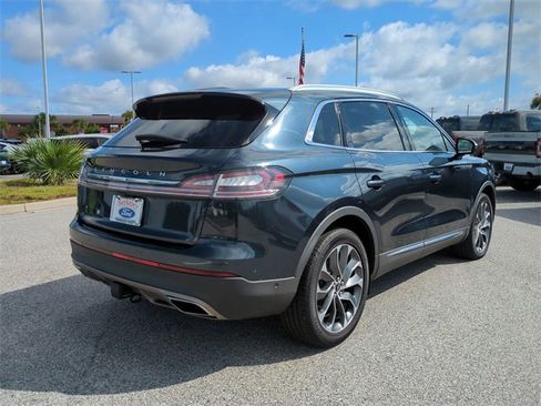 Used 2022 Lincoln Nautilus Reserve w/ Equipment Group 201A image 4